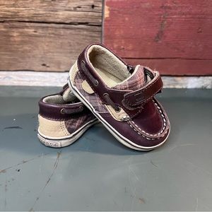 Sperry top sider shoes